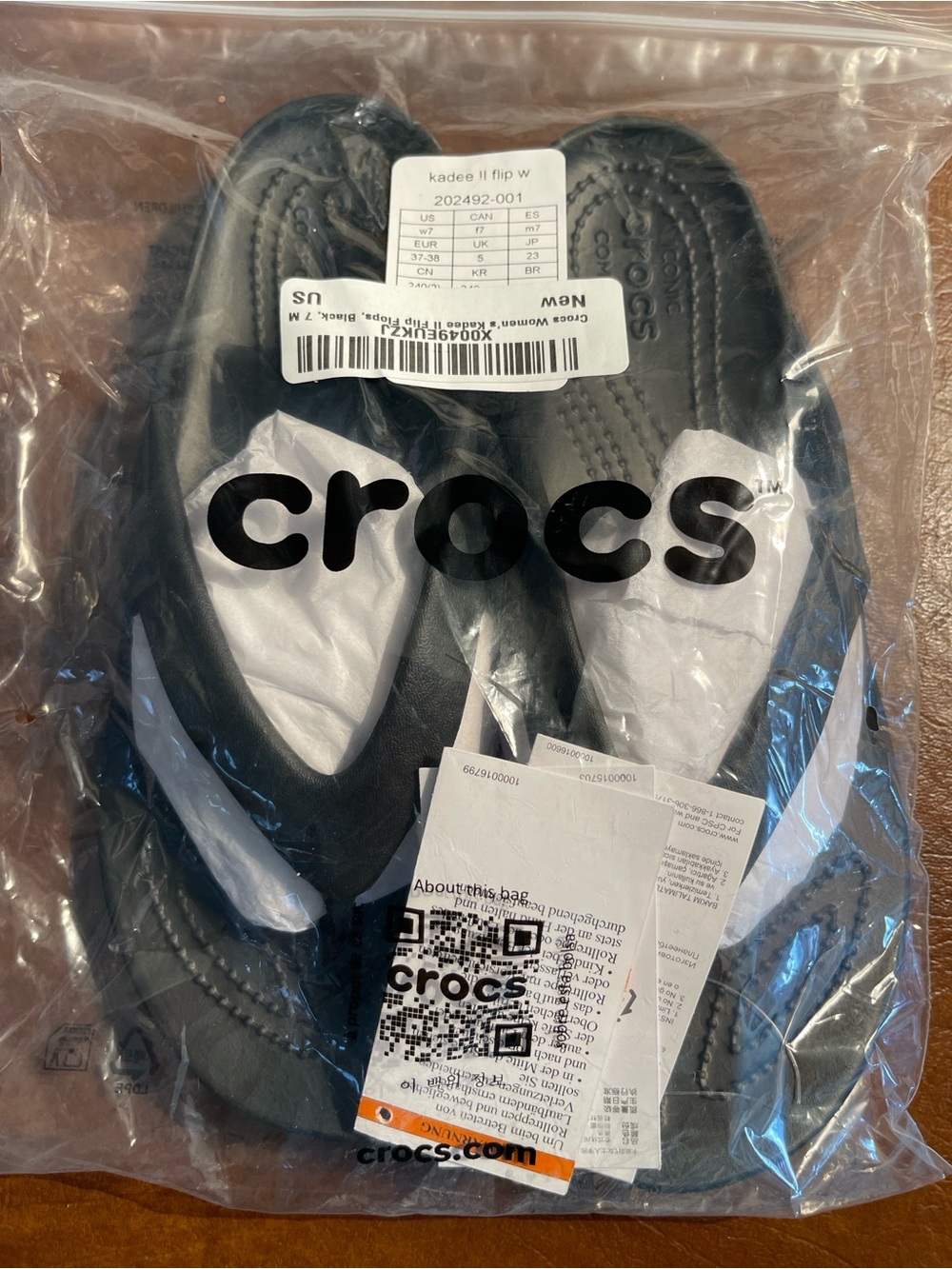 CROCS Kadee 2 Black Slip-On Flip Flop Thong Sandals NWT Sz. 7